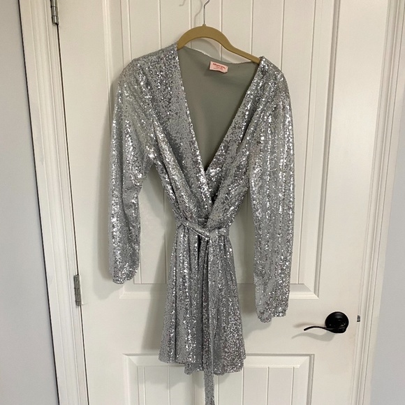 Long Sleeve Silver Sequin Skater Dress - Picture 1 of 2